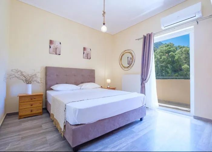 Apartamento Almyros Aktis Mountain And Sea Calamata