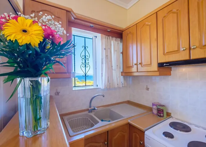 Appartement Almyros Aktis Mountain And Sea Kalamata