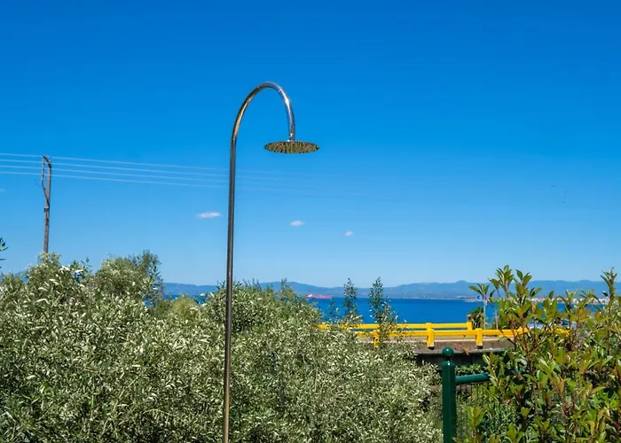 Almyros Aktis Mountain And Sea