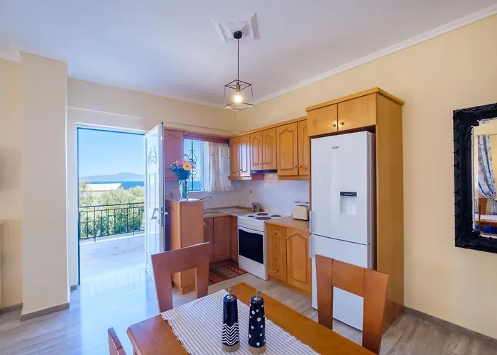 Almyros Aktis Mountain And Sea Calamata